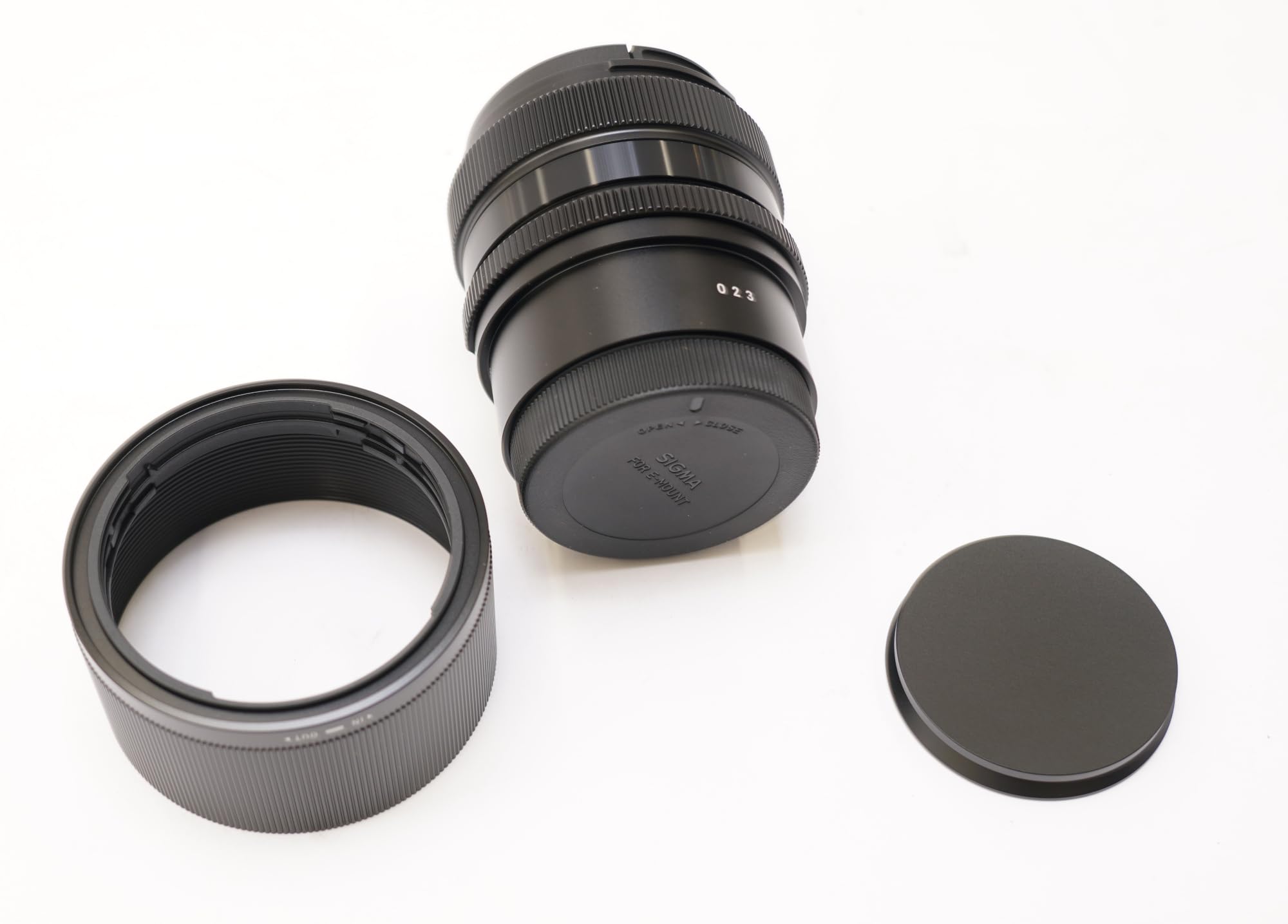 Amazon.com : 50mm F2.0 DG DN for Sony E Mount : Electronics