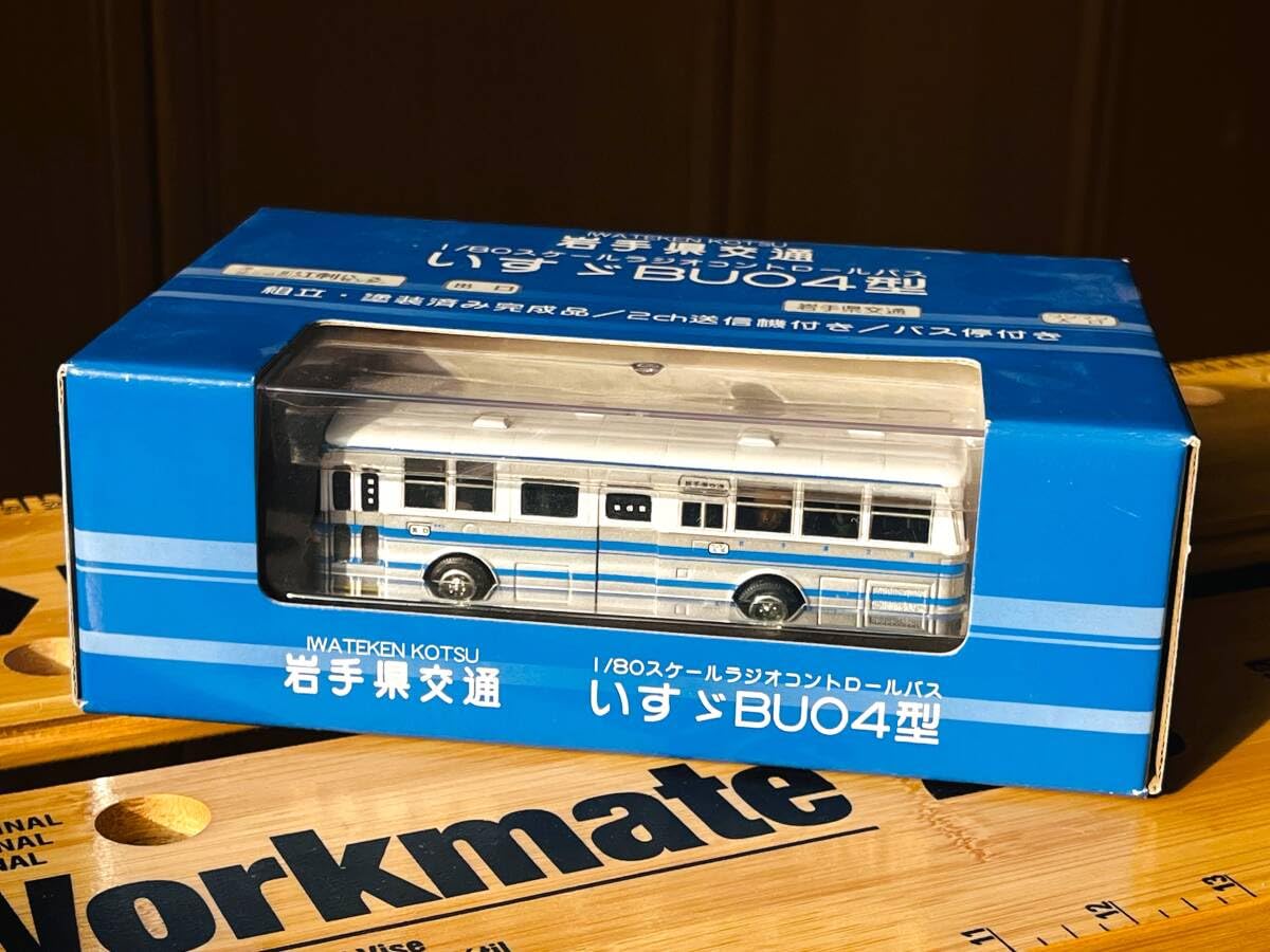 Amazon.co.jp: 1/80スケール 岩手県交通 特注 いすゞBU04型バスラジオ