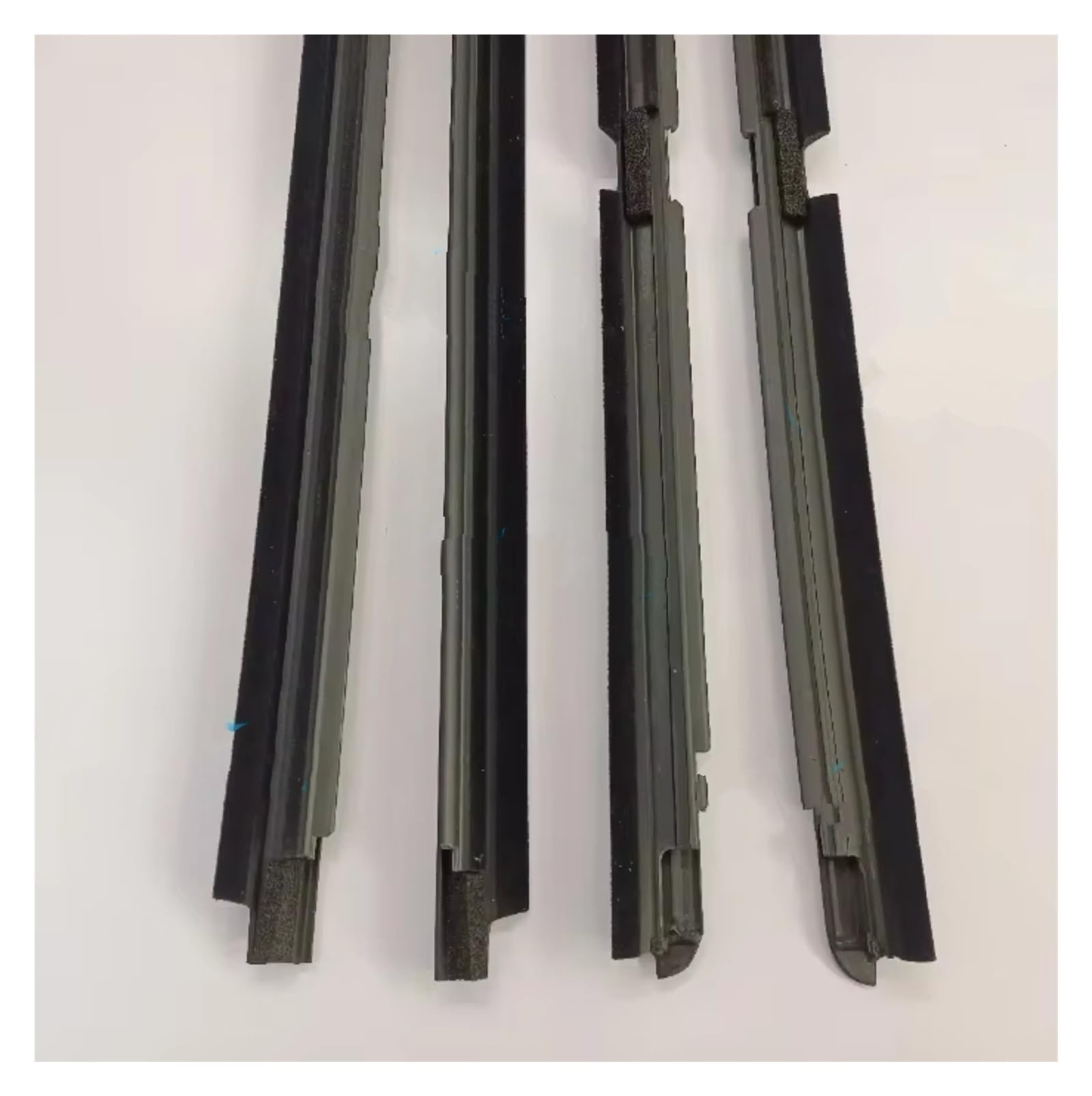 for Toyota for 4Runner 2009-2020 75711-35011 Windows Rubber Laminate Outside 4 X Black Or Chrome Glass Protector Weatherstrip Seal Car Door Seal Protector(Black)