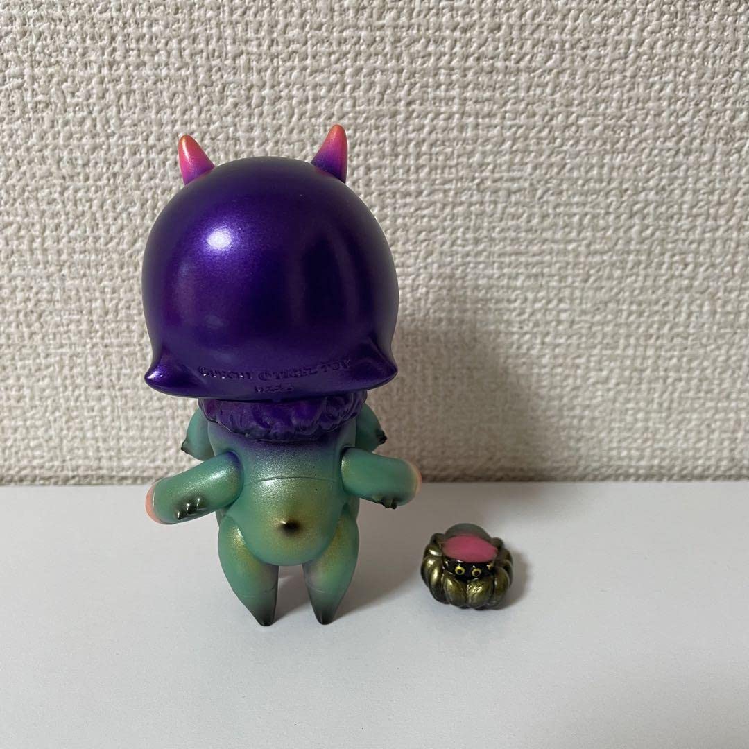 タイガートイ TIGER TOY ソフビ フィギュア 蜘蛛の子ちらすちゃん タイガートイ TIGER TOY ソフビ フィギュア 蜘蛛の子ちらす