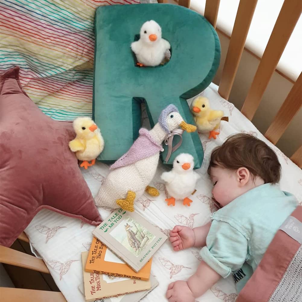 Velvet Letter Shaped Pillow Soft Initial Throw Cushion Decorative Alphabet Room Decor Decorative Gift(Green, Letter R)