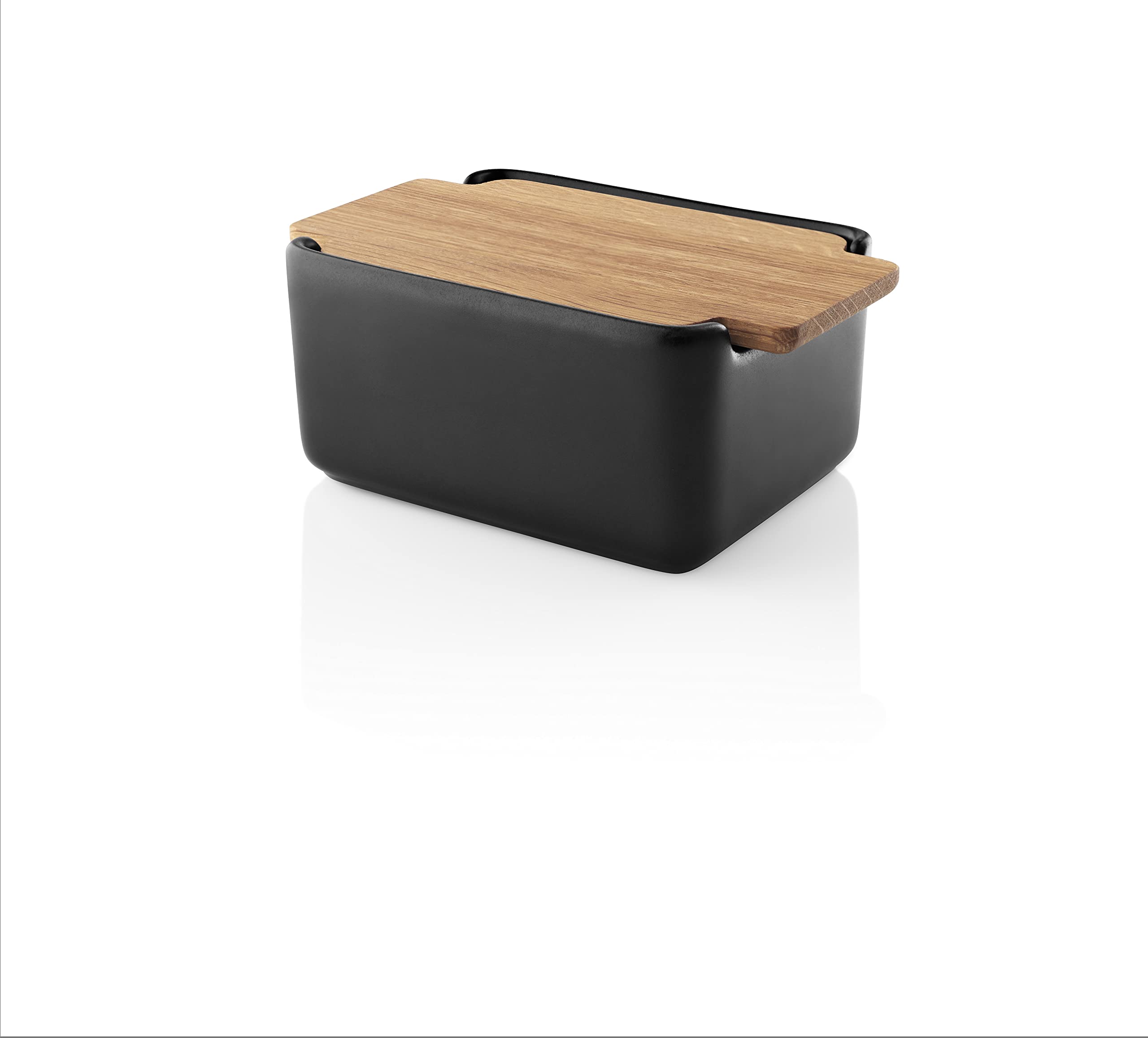EVA SOLO | Plat de Beurre de Cuisine Nordique | Noir avec Couvercle en chêne | pour Paquets de Beurre Standards | Design élégant et Moderne | Design et fonctionnalité Danois