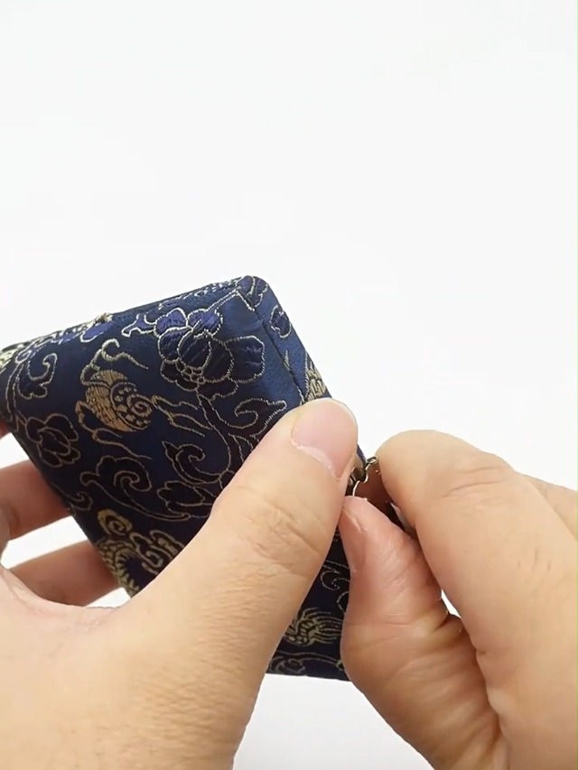 AGALUS Étui À Lunettes En Grain De Bois, Boîte De Rangement Portabl Resistante A La Compression Et Legere Pour Lunettes De Amz B