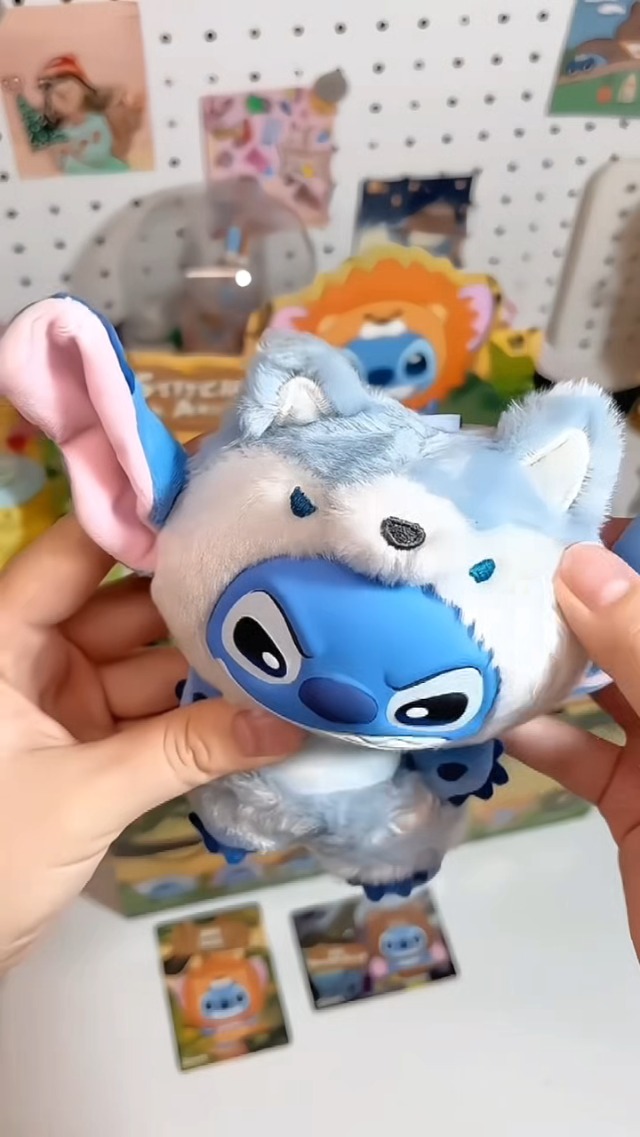 Amazon.com: MINISO Disney Stitch Wild Animal Series Vinyl Surprise