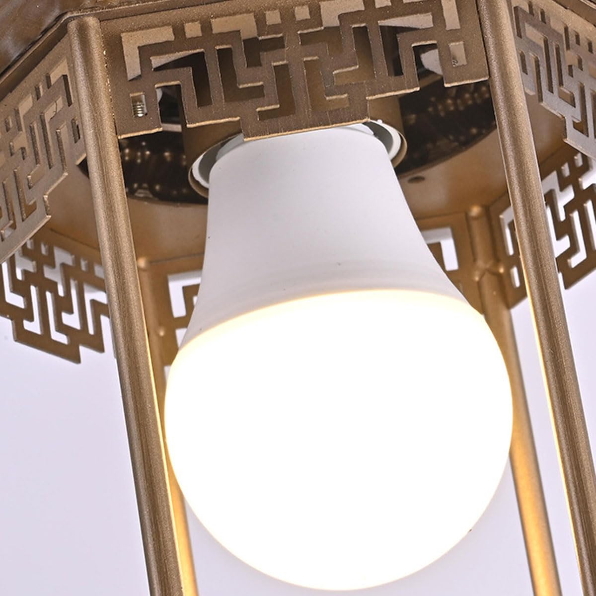 Nowy chiński styl sześciokątny pawilon wiszący lampa wisząca z metalu, żyrandol w stylu chińskim Zen Palace nadaje się do ganku lub herbaciarni