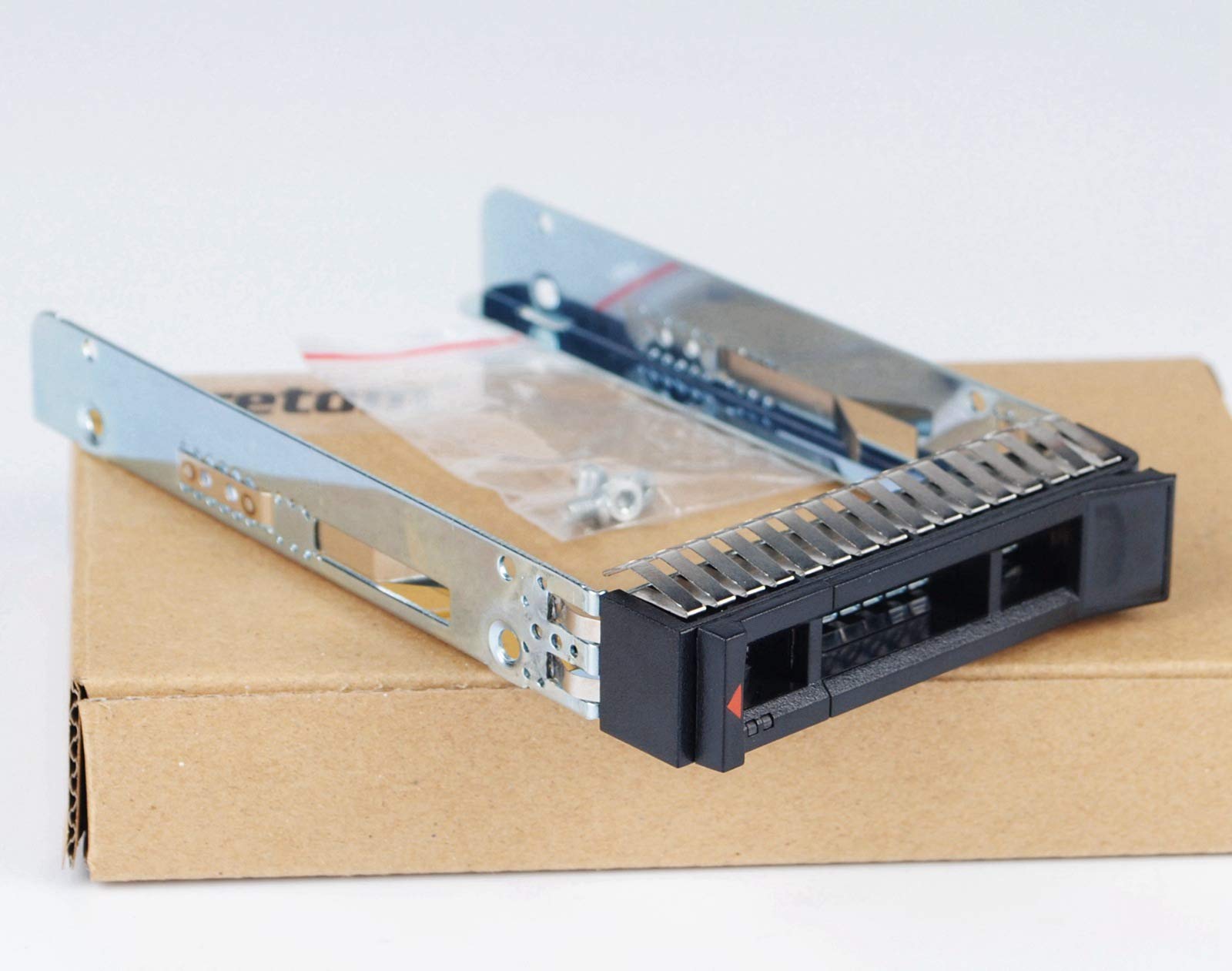 2,5 Pollici Vassoio per Disco Rigido SAS/SATA/SSD SFF Tray Caddy Sled Vassoio 00E7600 L38552 Compatibile Con IBM X3100 X3250 X3550 X3650 X3850 X3950 M5 X6 M6 con viti