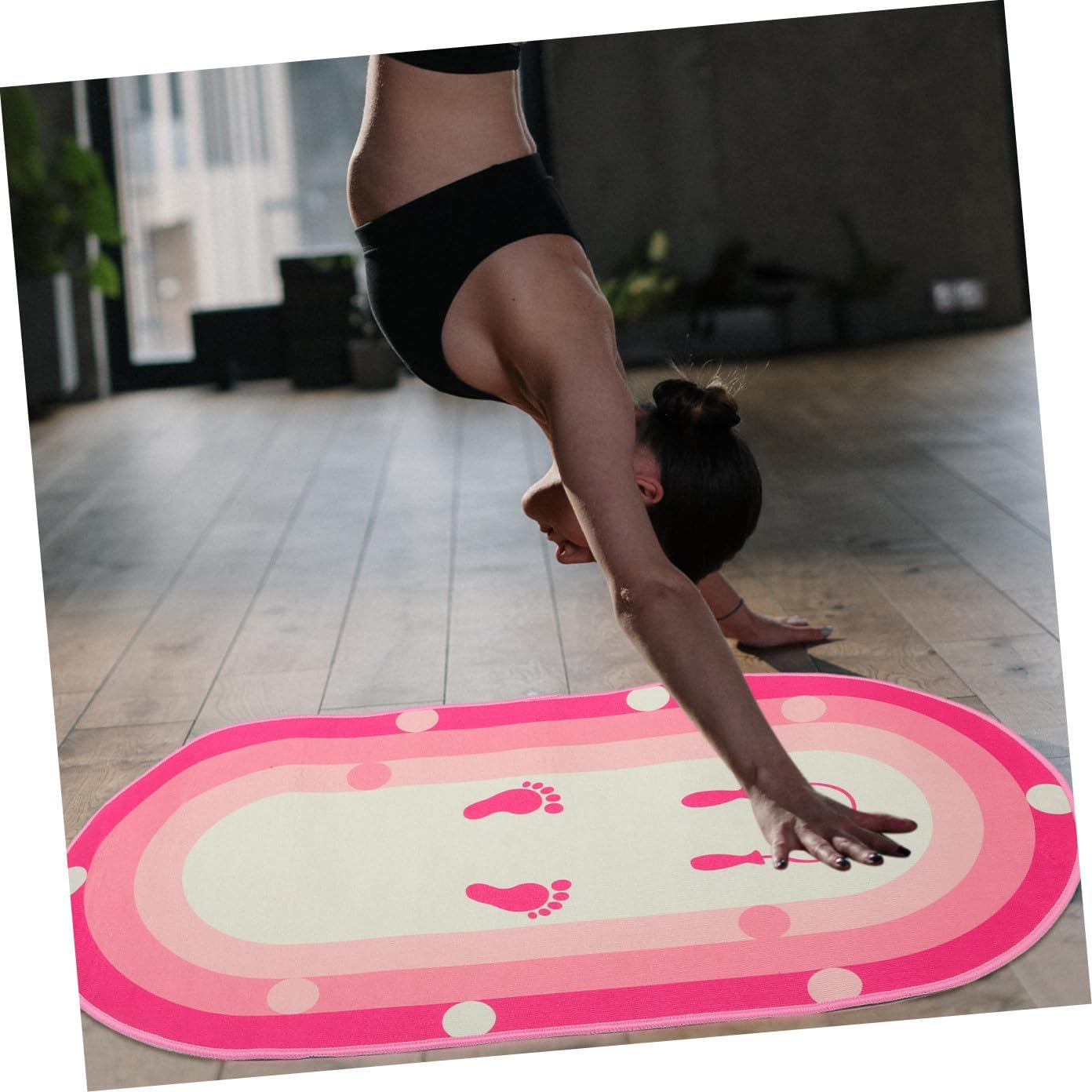 Silicone Bottom Skipping Rope Mat with Soundproofing, Thickened 50x80cm Oval Exercise Pad for Indoor Fitness, Portable Quiet Sports Mat for Home Workout and Jump Rope Training