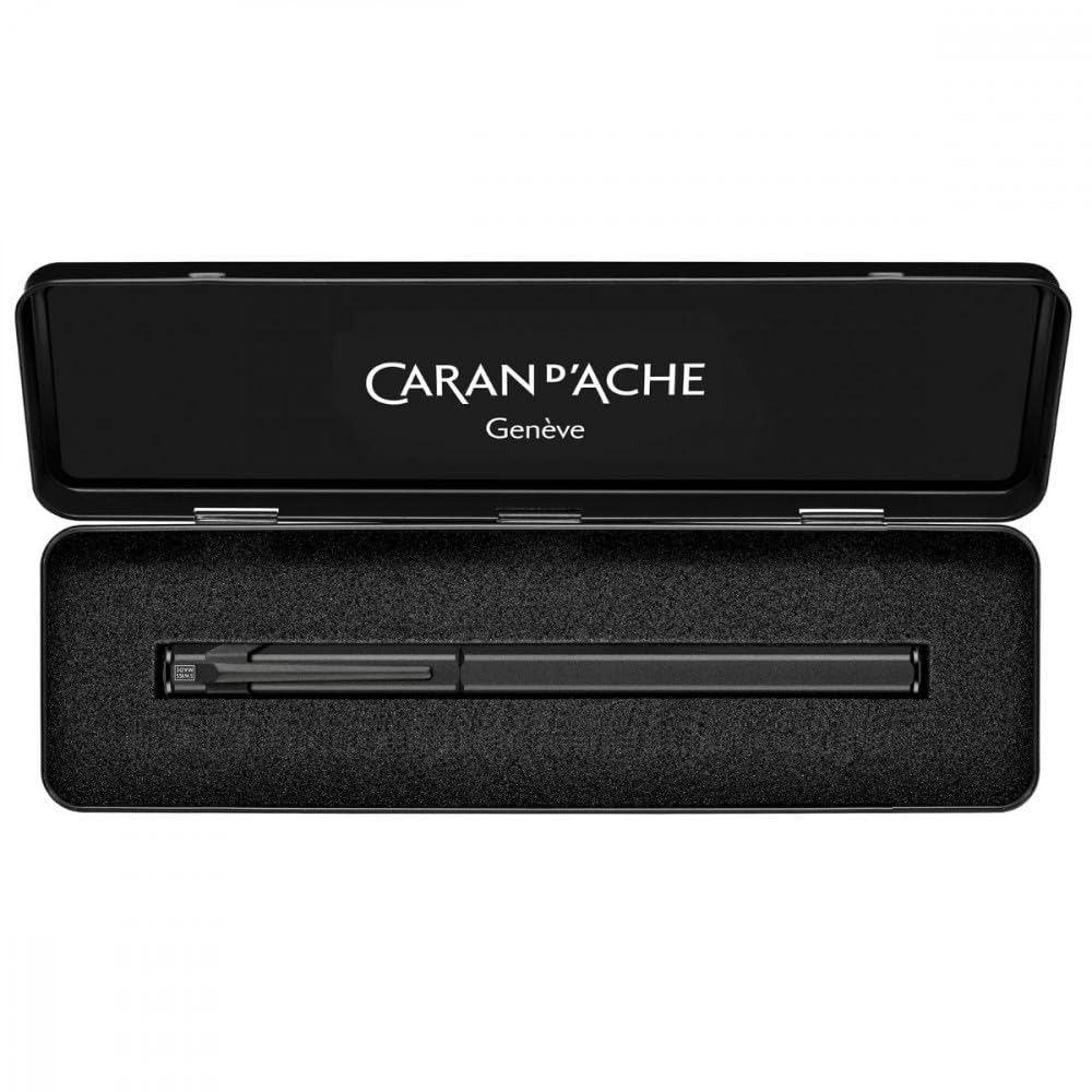 Caran d'Ache 849™ Black Code Füllfederhalter aus Aluminium, Schwarz, Stärke: M, 0840.496
