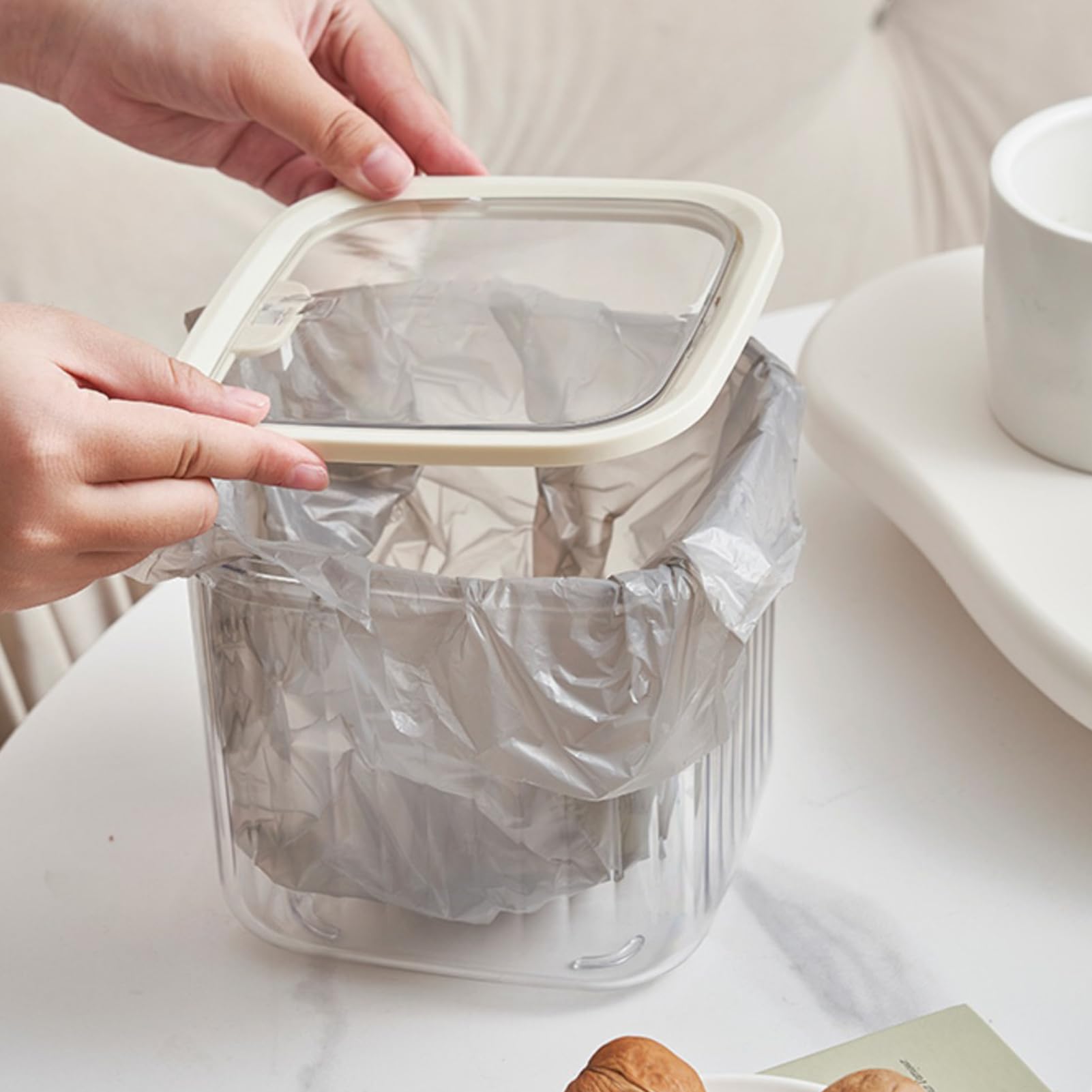 Générique Press Lid Desk Trash Can 6.02x6.02x5.51 Inches Transparent Garbage Container