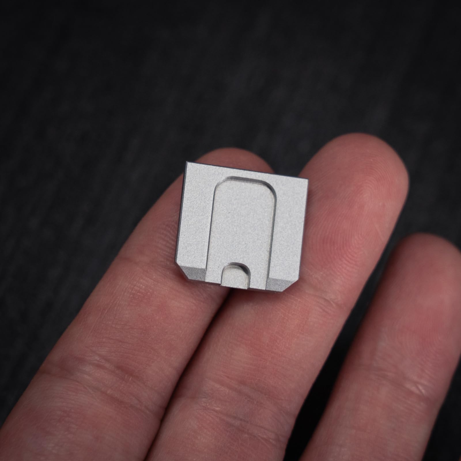 Amazon.co.jp: ホットシューカバー（シルバー仕上げ） 真鍮製ホット