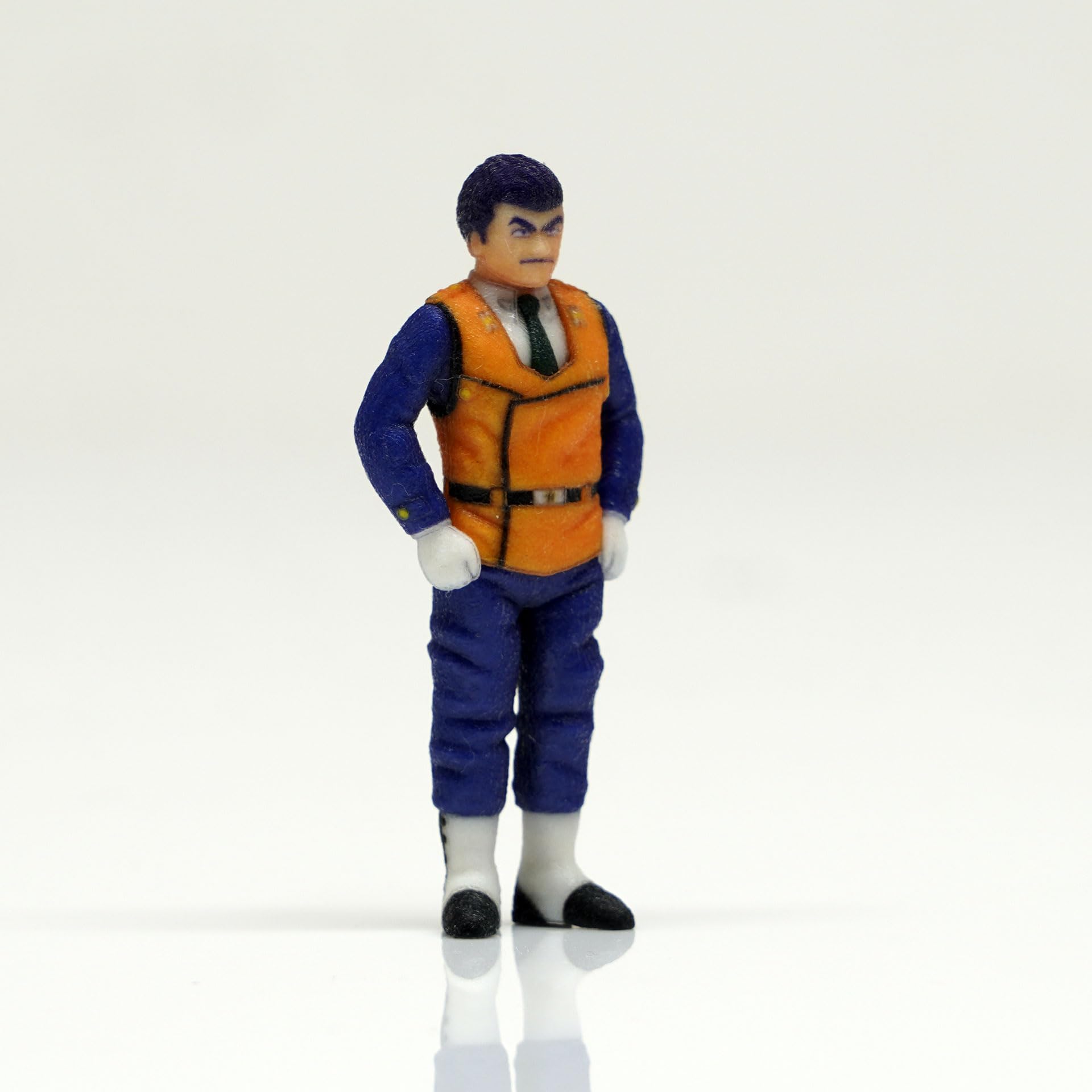 Amazon.co.jp: 機動警察パトレイバー×figreal 1/43フィギュアシリーズ