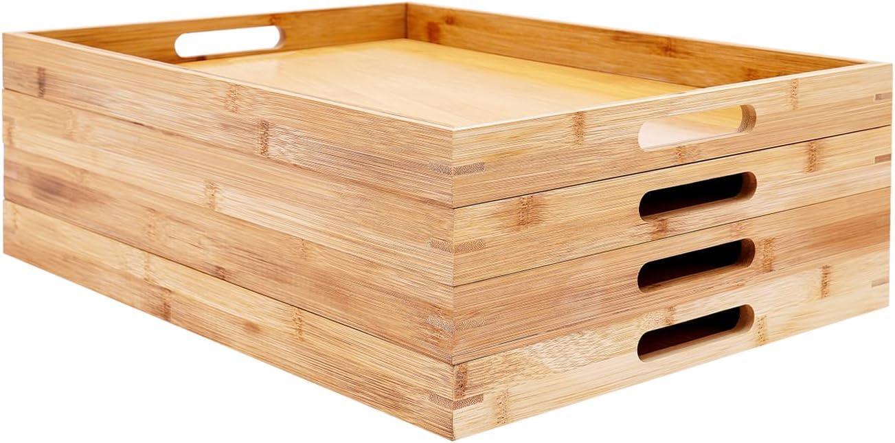 Set di 4 Vassoi da Portata in bambù da 45x33 Cm - Vassoio Rettangolare in Legno con Manici per caffè, tè, Colazione, Soggiorno, Cucina, Camera da Letto.