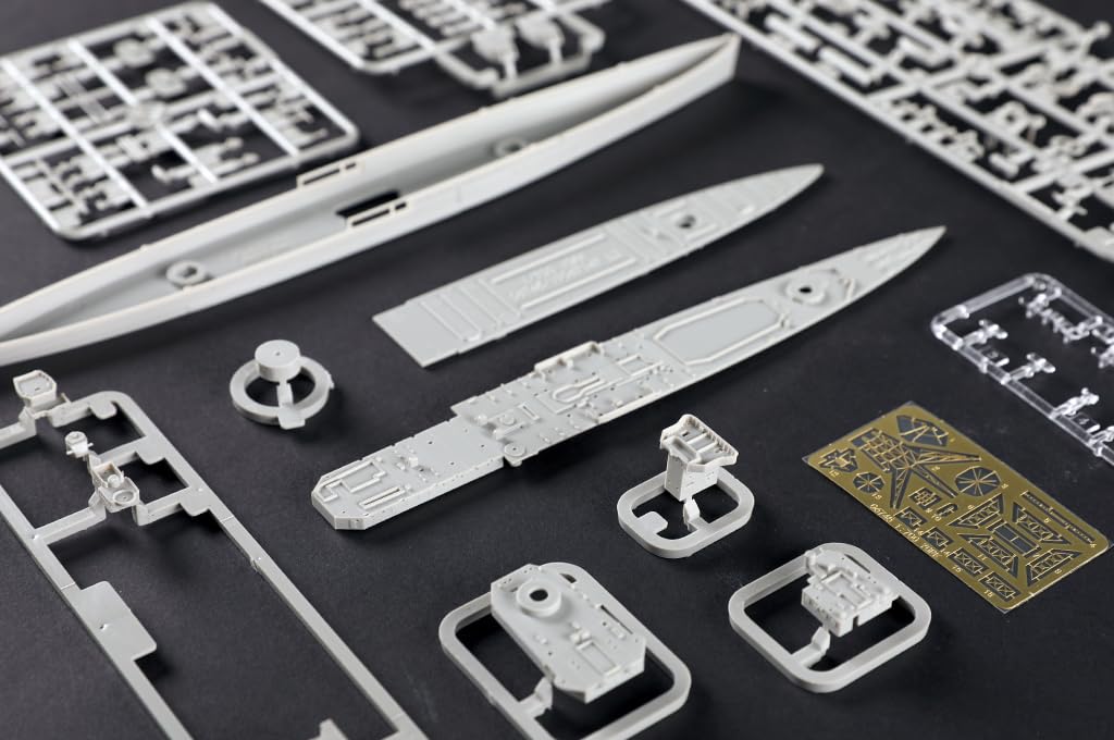 くみん♡様ご依頼品 トランペッター 1/350 重巡洋艦 HMS ヨーク くみん♡様ご依頼品 トランペッター 1/350 重巡洋艦 HMS ヨーク