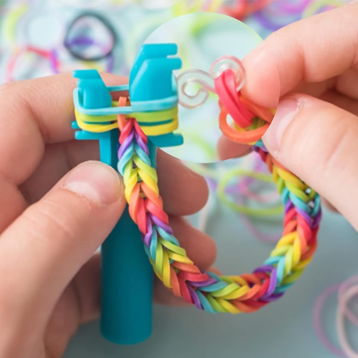 PATPAT® Rubber Bracelet Connector Hooks 500Pcs S Connector Clips Clear Transparent Rubber Bracelet Connector Hooks for Loom Band Bracelet Making, DIY Rubber Bracelet Making, Crafting