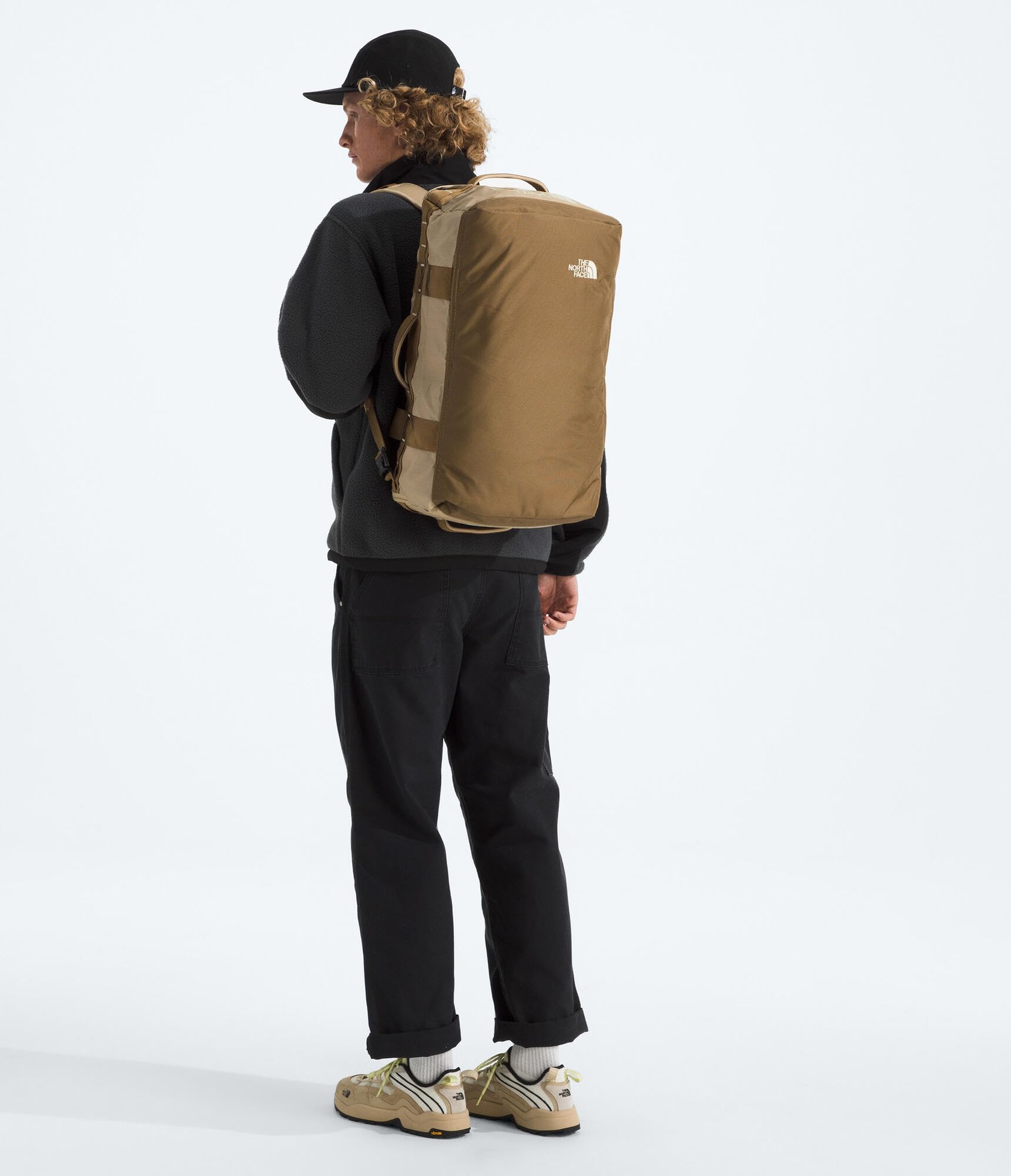 THE NORTH FACE Unisex Base Camp Voyager 42L Duffel, Khaki Stone/Utility Bro