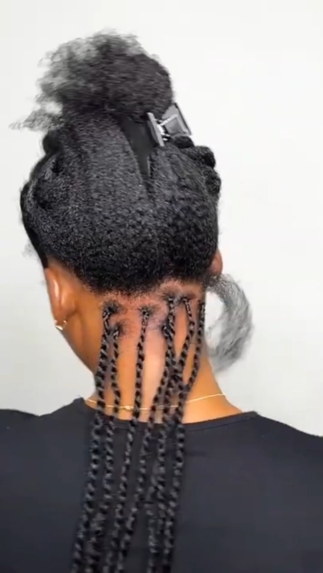 Amazon.com : Afro Kinkys Bulk Human Hair For Braiding Afro  display picture 3