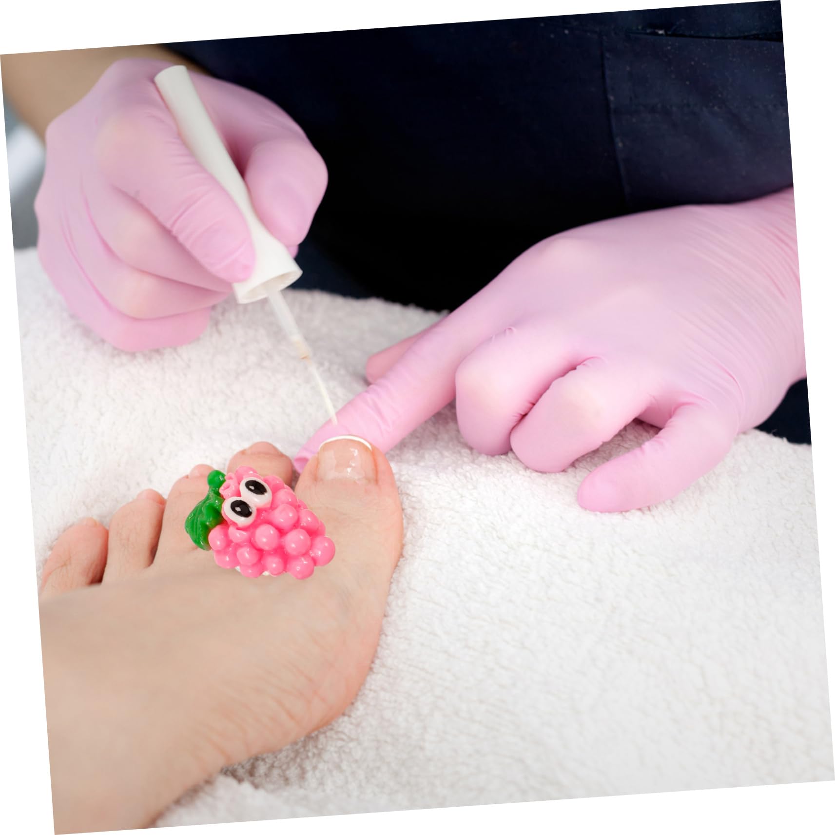 IWOWHERO Pedicure Toe Spacers Separators 8pcs Resin Nail Separator Pedicure Tool Manicure