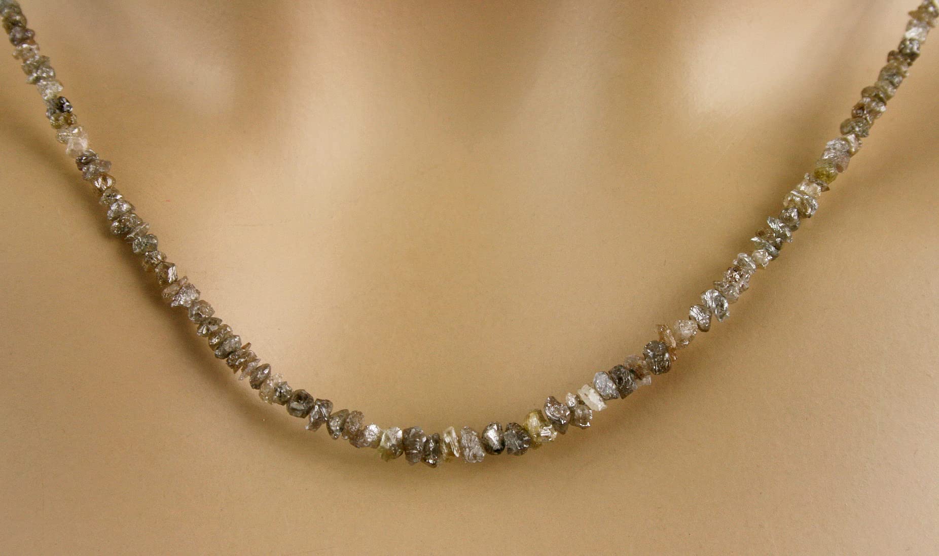 Rohdiamant Kette – Collier in champagner, 24,50 ct.
