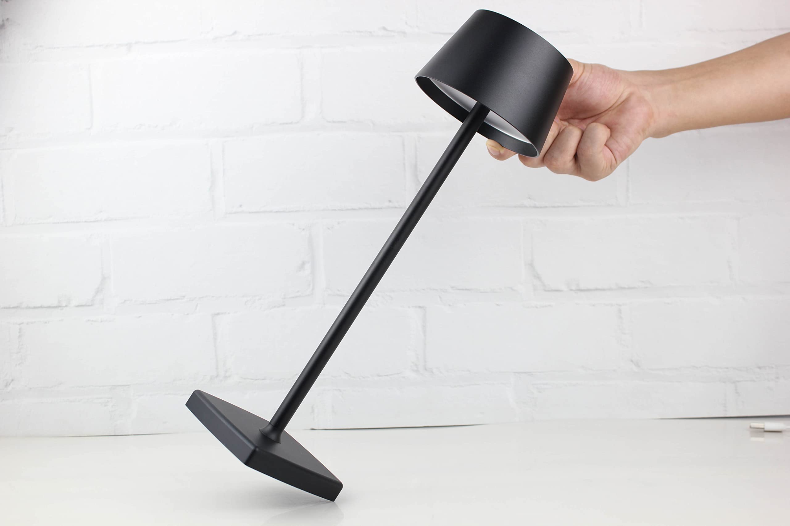Soul & Saints PREMIUM Tischlampe schwarz matt LED warmweiß massiv Tischleuchte dimmbar touch extrem hell Lampe (schwarz matt)