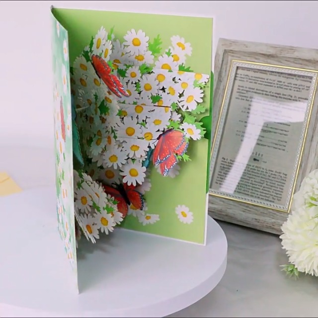 立体的な花のバースデーカード Amazon | バースデーカード 立体 大人 ポップアップ 花 メッセージ