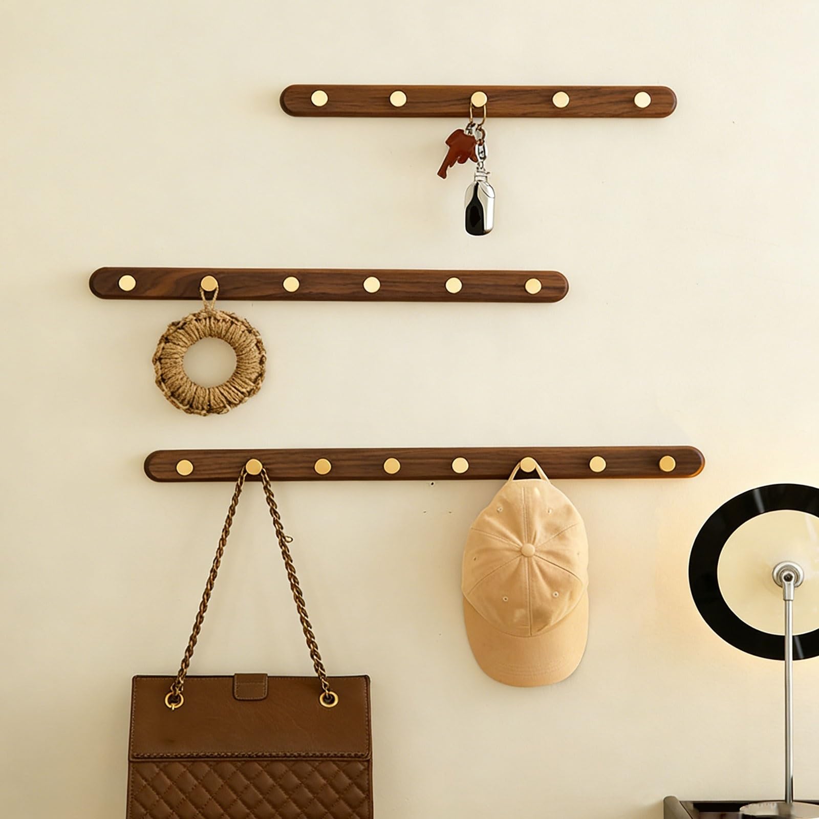 Genérico Perchero de Pared de Madera de Nogal Negro con Ganchos de Cobre Puro ganchos decorativos modernos de abrigo, para baño dormitorio ropa mochila, natural resistentes(Black walnut,8 hooks*80cm)