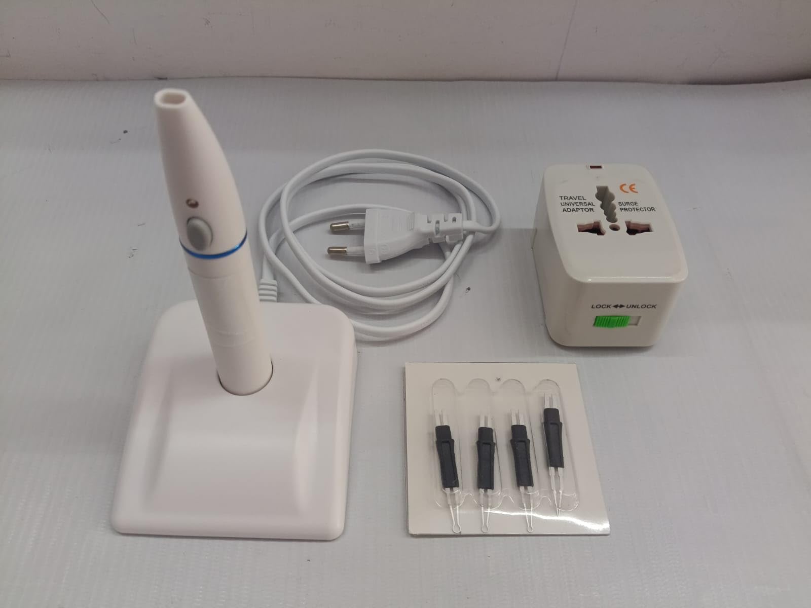 Gutta Percha Cutter | Design ergonomico ricaricabile | Punte di riscaldamento autoclavabili | Quattro tipi diversi