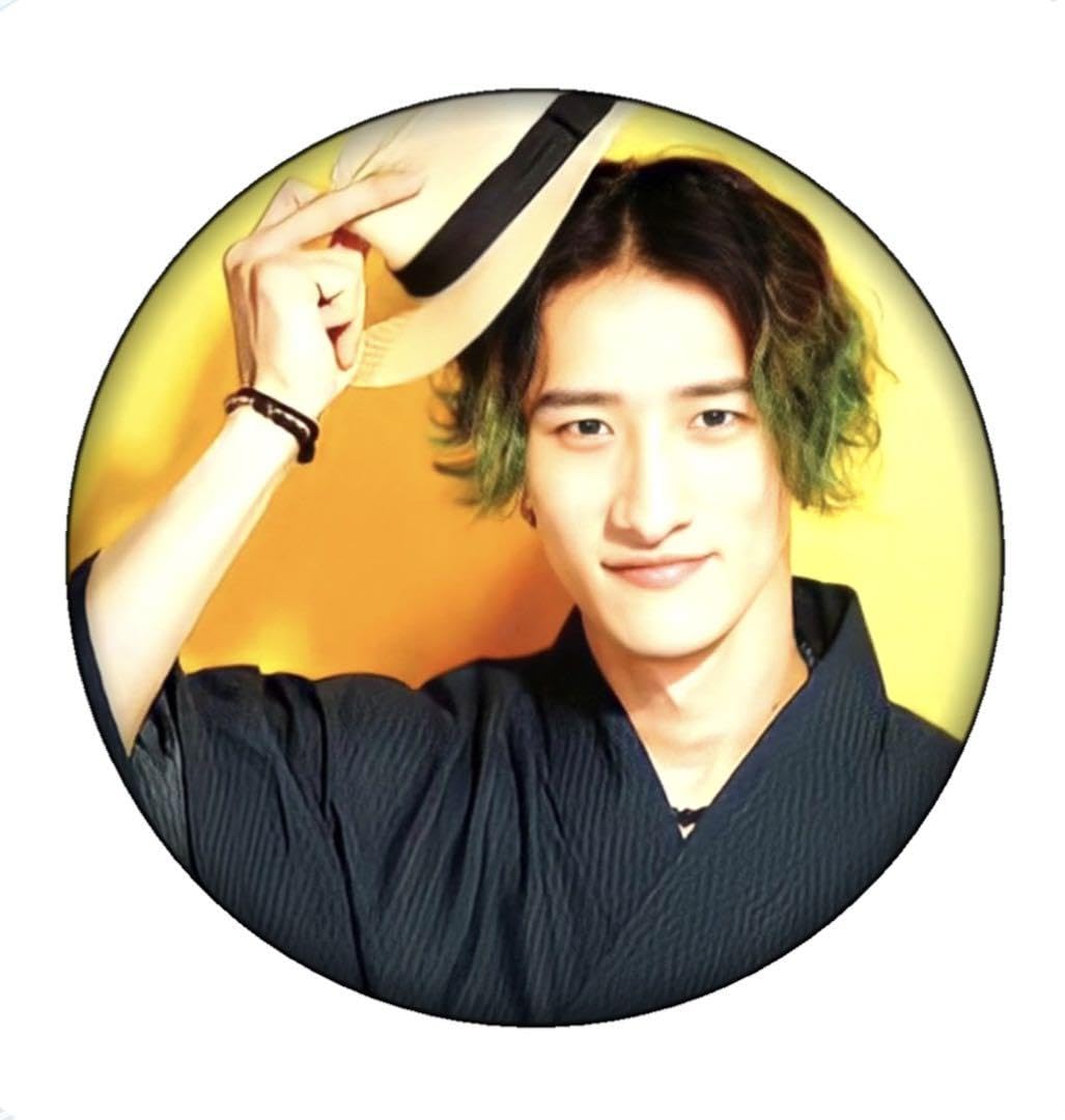 Amazon.co.jp: SnowMan岩本照 L 072314 : おもちゃ