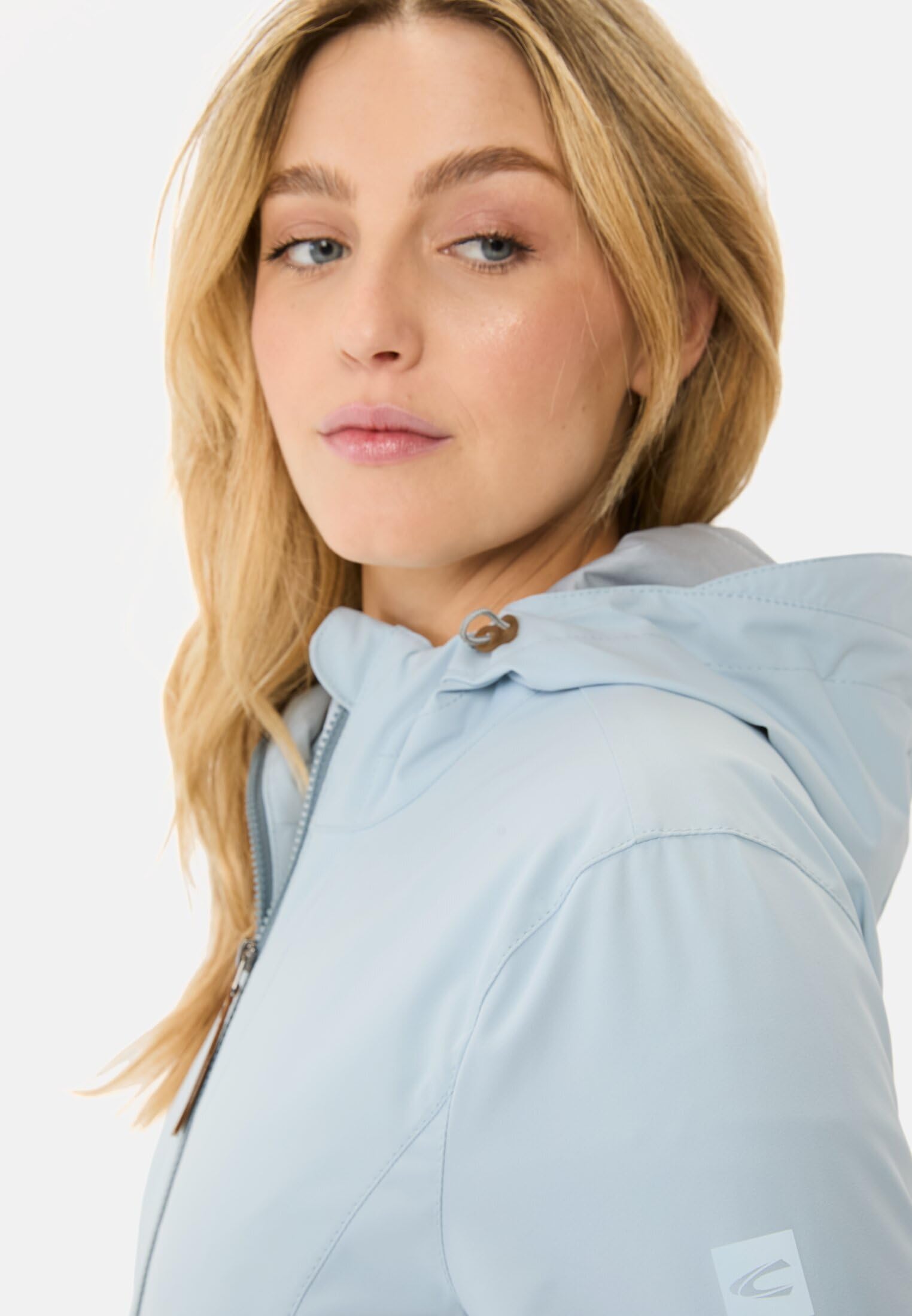 camel active Damen Softshell Jacke aus recyceltem Polyester