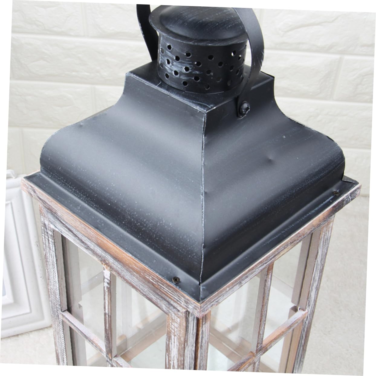 GOOHOCHY 1pc Candlestick Wood Candle Lantern Wall Hanging Decor Handheld Candle Lantern Festival Candle Lantren Hanging Candle Lantern Candle Lanterns Wooden Soft Decoration Wrought Iron