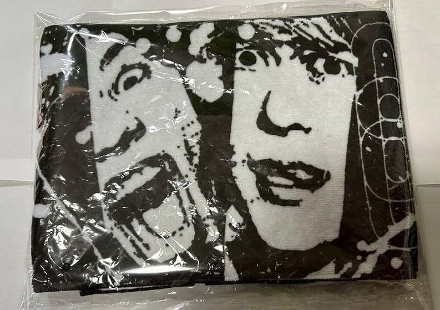 ONE OK ROCK 2024マフラータオル グッズ ONE OK ROCK 2024 WORLD TOUR マフラータオル - メルカリ