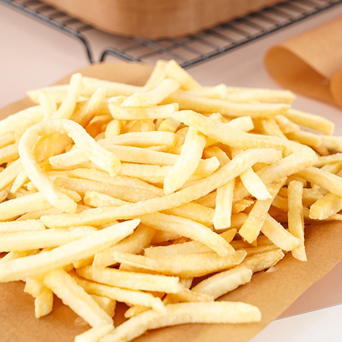 Unbleached Parchment Baking Sheets for Air Fryer and Oven, 23x28cm Grease-resistant Silicone-coated Disposable Baking Paper, 100 Sheets for Multi-function Kitchen Use