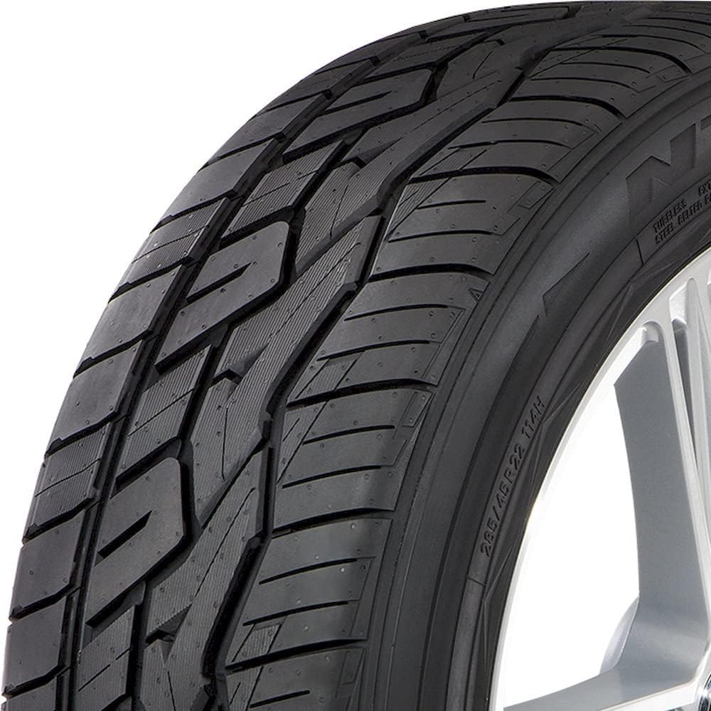 285/50R20 116V XL NITTO NT420V BW