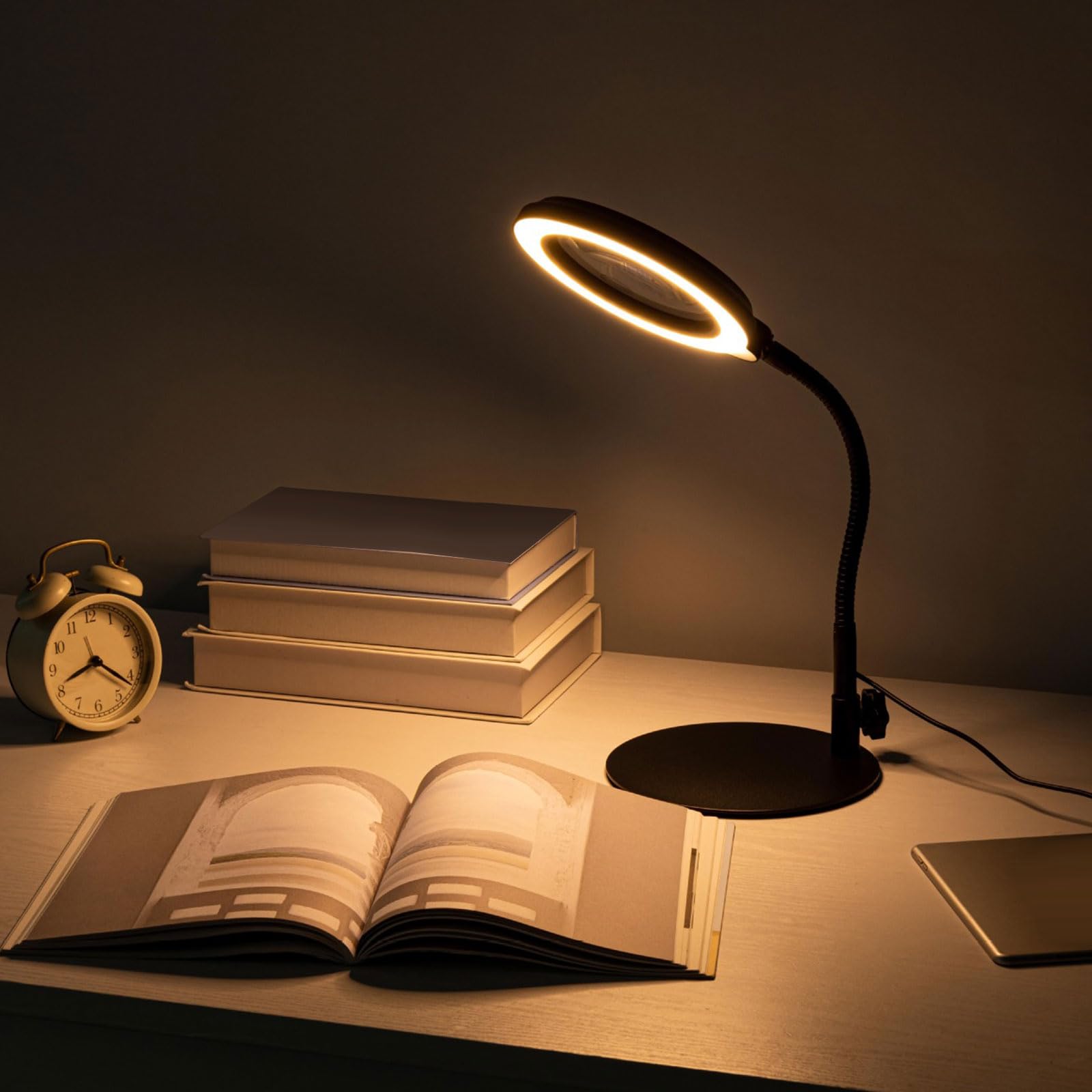 Lampe mit USB Stromversorgung, B clip on base1