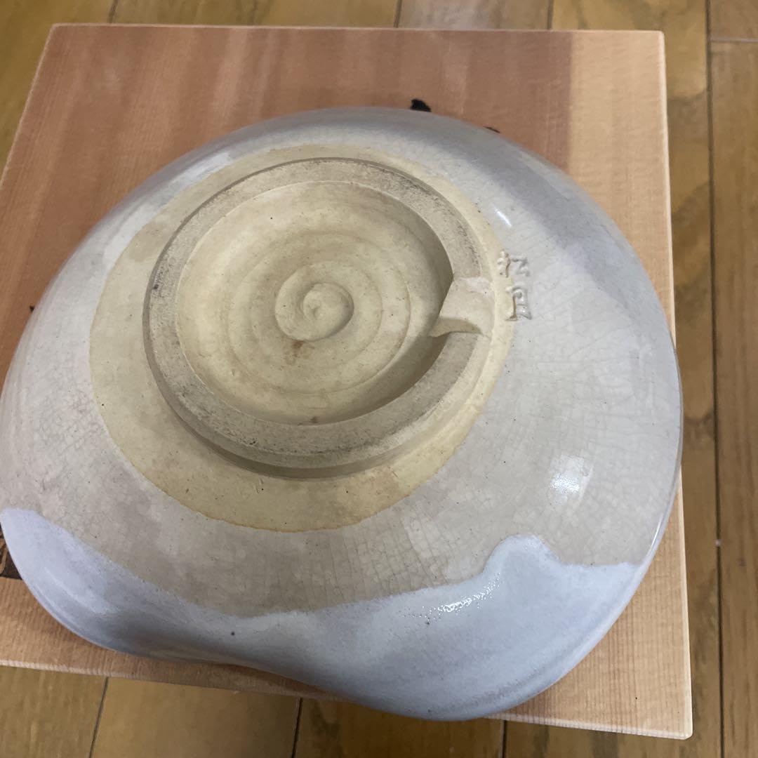 Hagi Pottery with Wooden Box *Wooden Box is not Included in case of Overseas Shipment