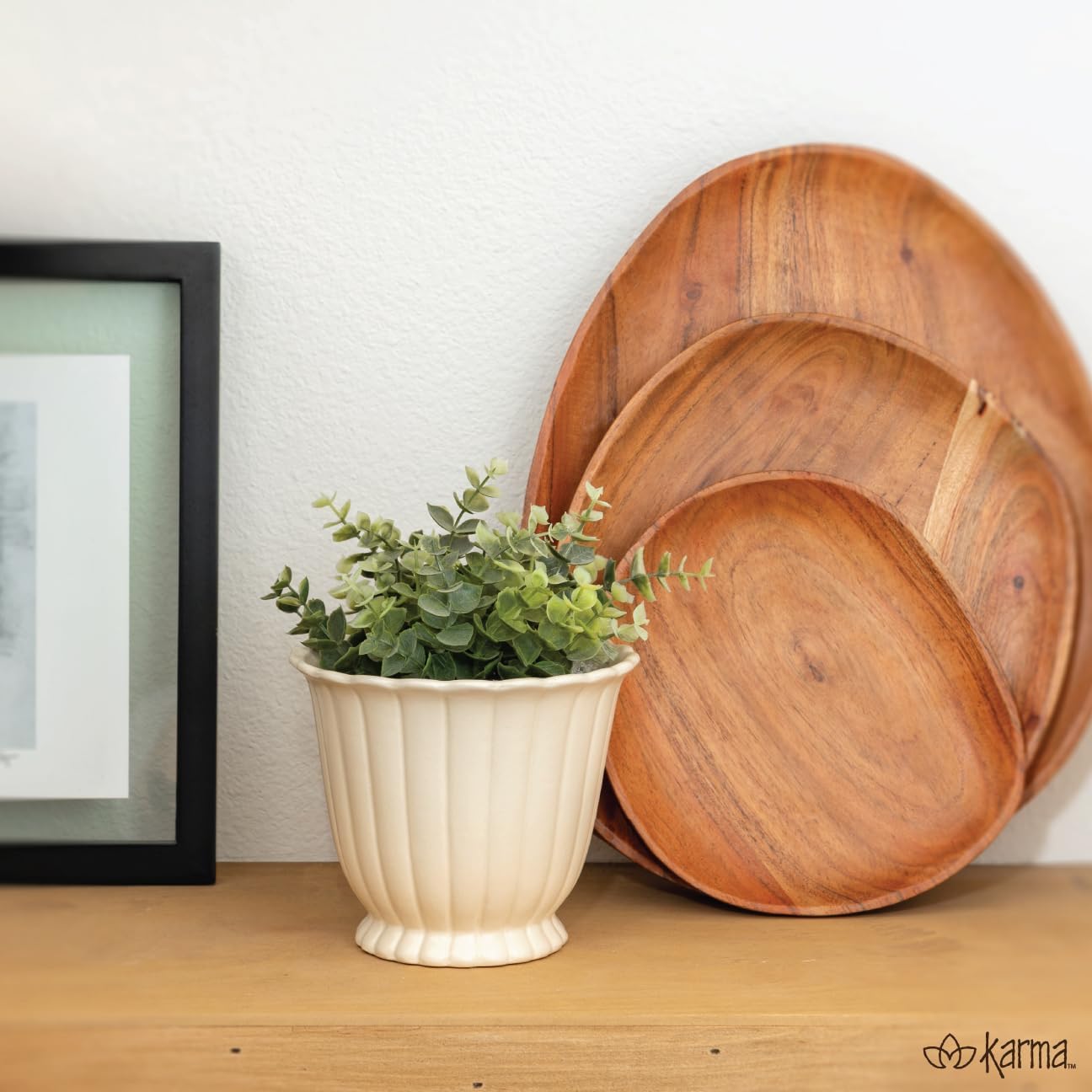 Karma, Modern Fluted Pot, Boho Small Plant Ceramic Pots, Modern Desk Decor, Office Planters, Oval