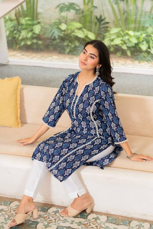 Image of Women's Pure Cotton Floral Printe Straight Single Kurti