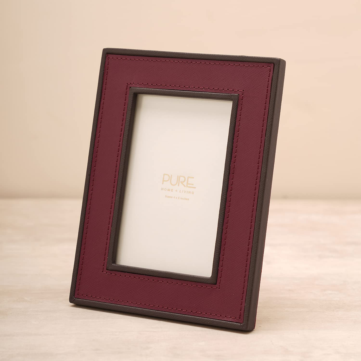 Pure Home + Living Red Faux Leather Photo Frame, Tabletop Frame For Birthday Gift, Anniversary Gift (4X6 Inches, Pack Of 1)