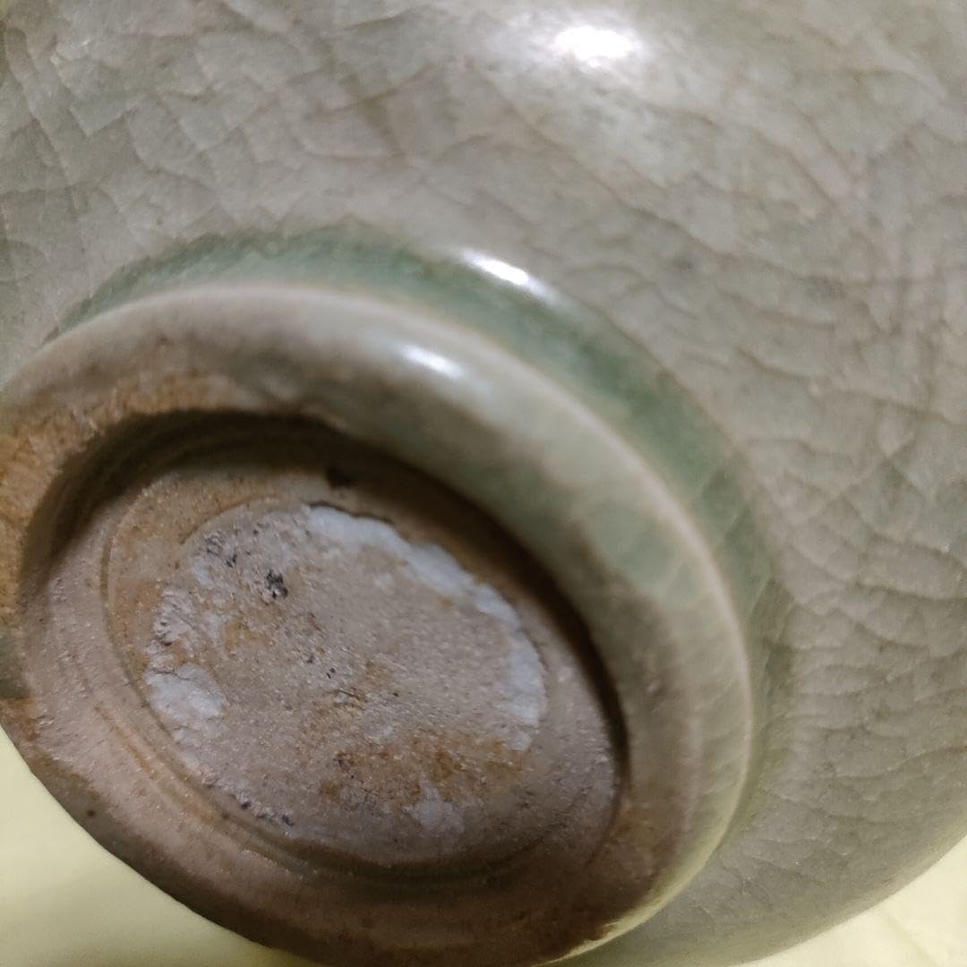 Amazon.co.jp: 宋胡録青磁茶碗 タイ古陶 サワンカローク 抹茶碗