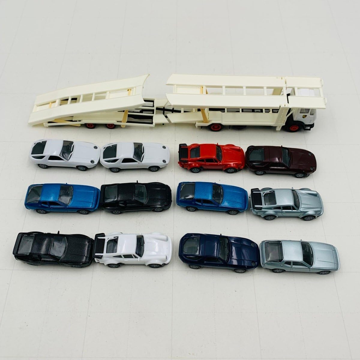 M*i様 herpa 1/87 BMW Pkw-トランスポーター 2個セット ヘ M