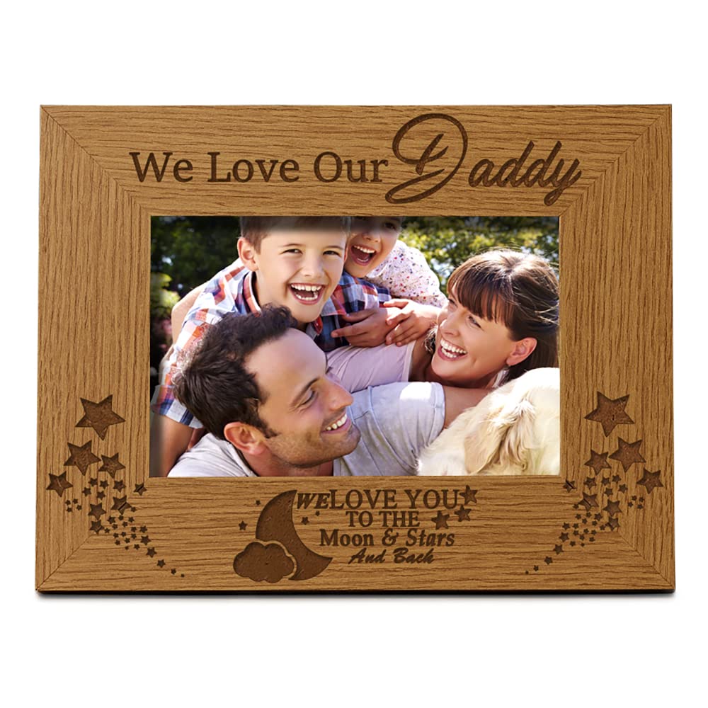 Ukgiftstoreonline We Love Our Daddy Wooden Photo Frame Gift (5 X 7 Inch)