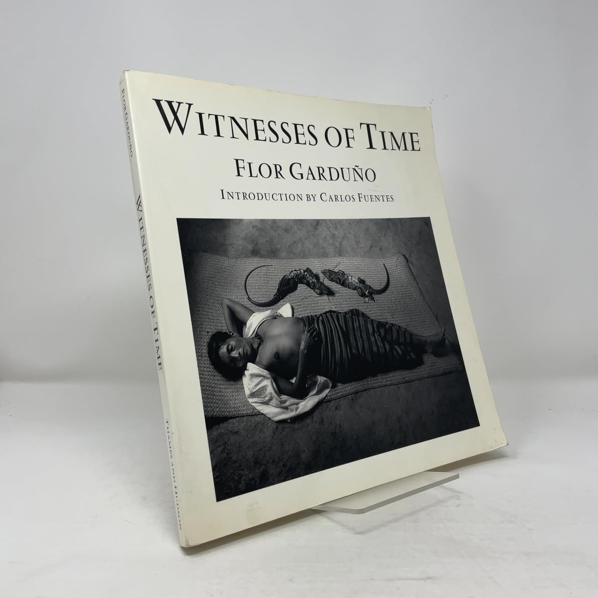 Amazon.com: Flor Garduño: books, biography, latest update