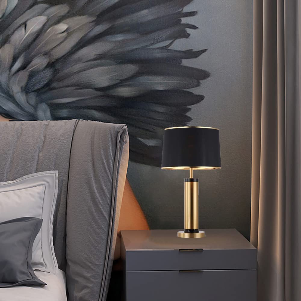 Lampada da tavolo: illumina i tuoi interni con stile con le lampade da tavolo di Goeco Lighting