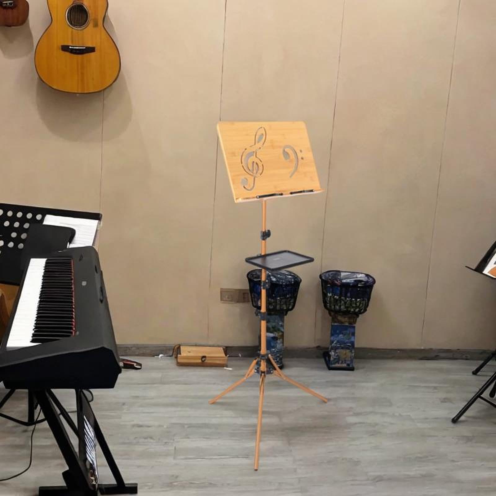 Generic Atril de Música de Madera Plegable con Soporte Ajustable de Altura Y Ángulo Resistente para Partituras Adecuado para Músicos Profesionales Y, con Clip para Teléfono con Bandeja
