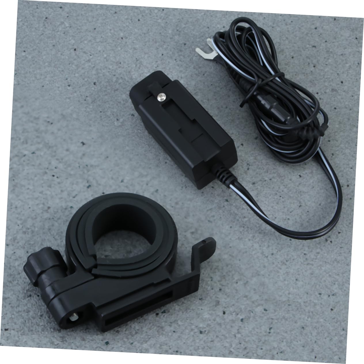 PRETYZOOM Motorcycle Power Outlet Waterproof USB Port Adapter USB Charger Kit for Car Motorbike