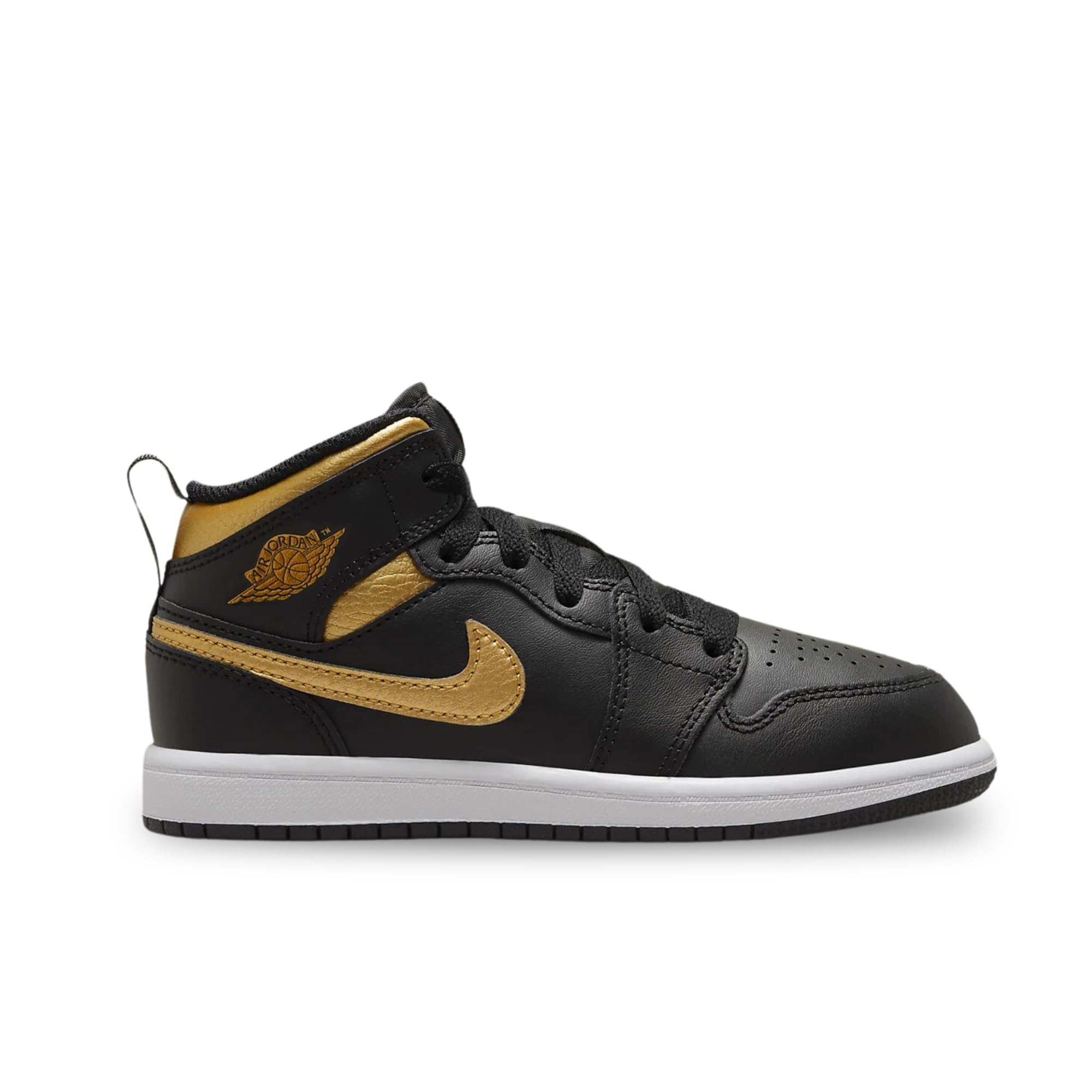 Nike MD Valiant Big Kids' Shoes (CN8558-409, Midnight Navy/White/Black/Picante Red) Size 6