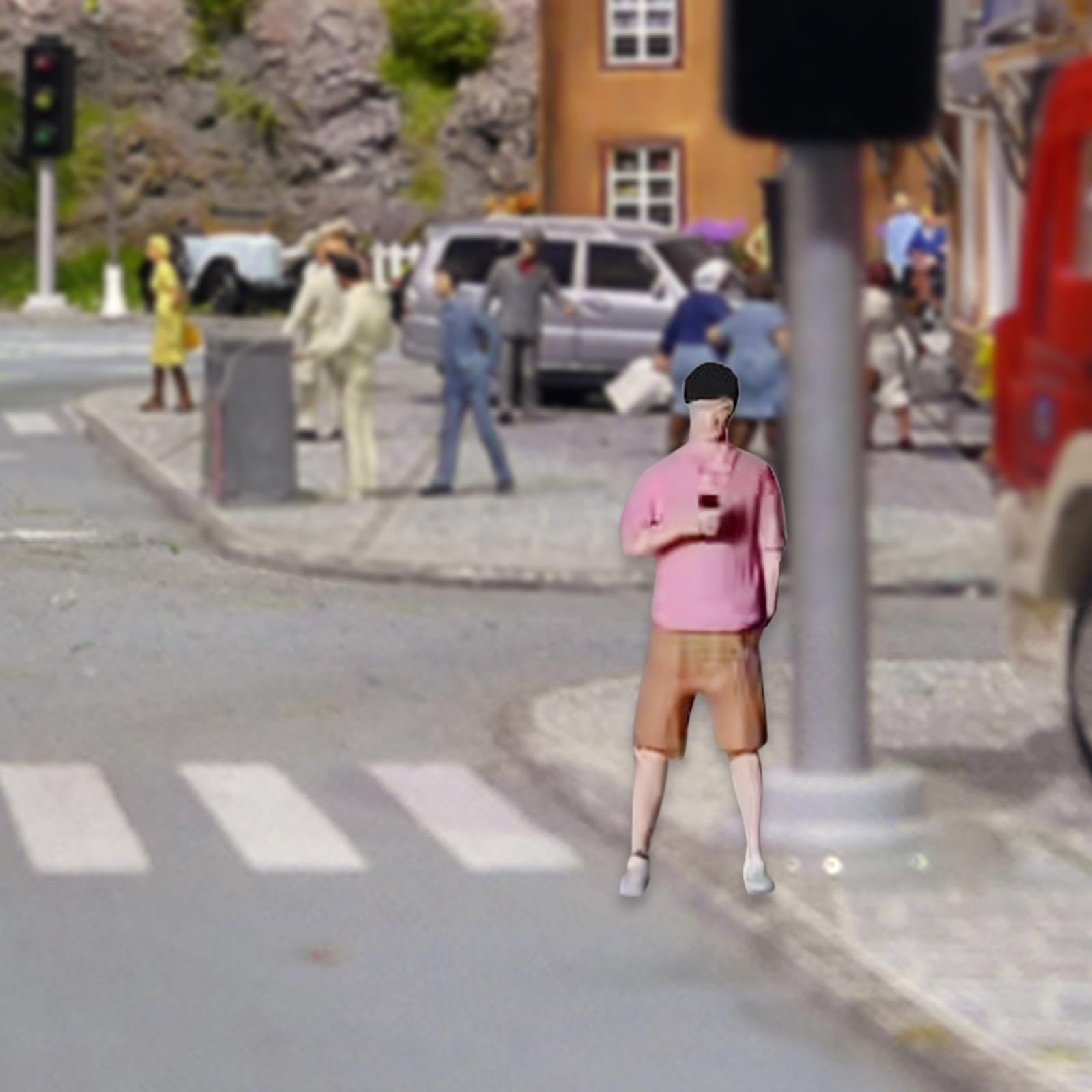 Menolana 1/64 Figure Mini Doll S Scale Dioramas Train Railway Model Miniature Scenes Fairy Garden Desktop Ornament Building Kit