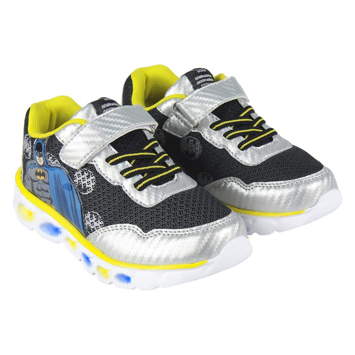 CERDÁ LIFE'S LITTLE MOMENTS Cerdá - Zapatillas Led Batman de Color Negro Zapatillas LED Batman de Color NegroNiños