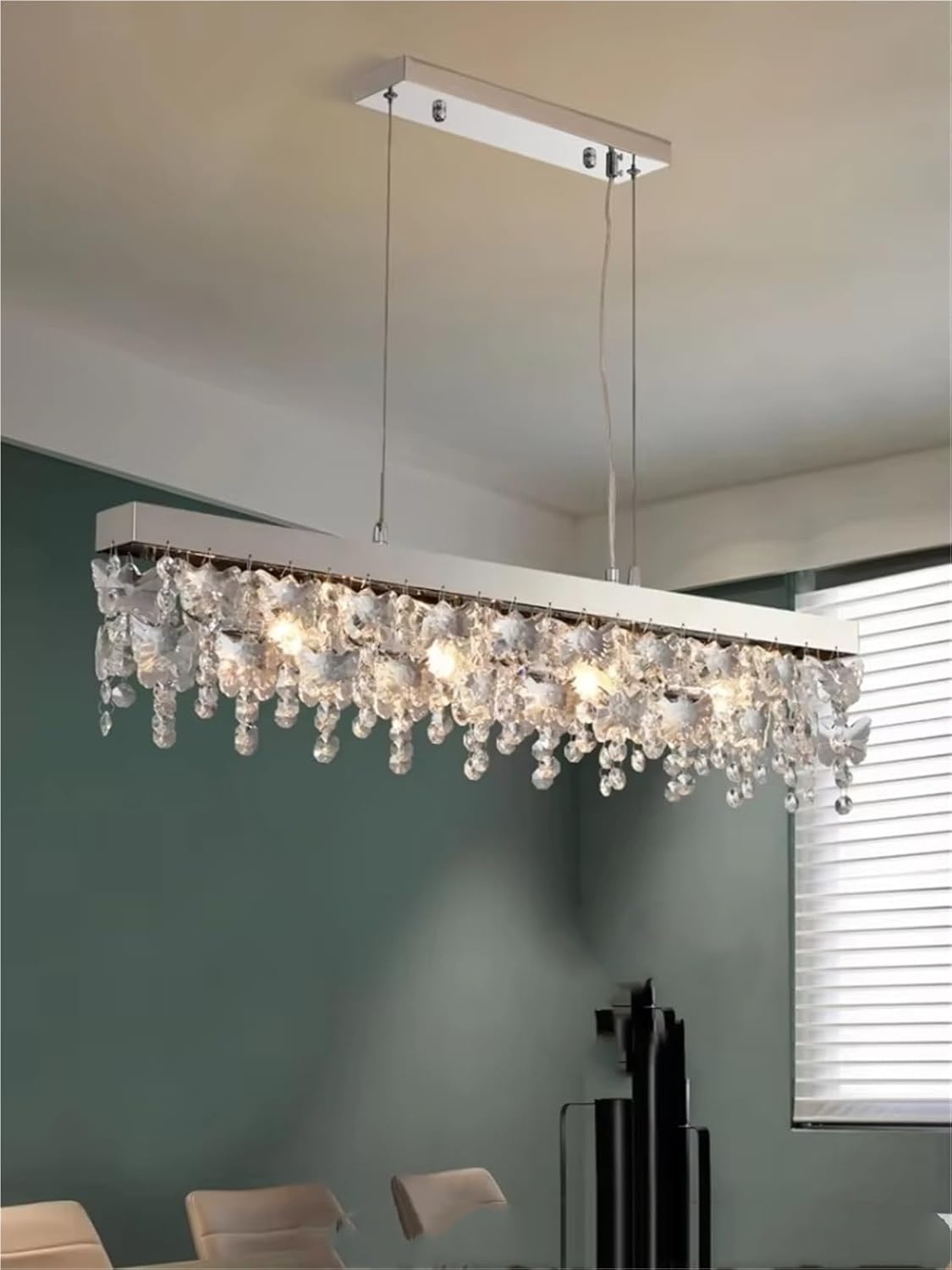 Modern Luxury Round Crystal LED Chandelier Living Room Ring Hanging Light Interior Decoration Light Dining Room Lighting Fixture,for Decoration