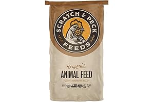 Scratch and Peck Feeds Organic 3-Grain Chicken Scratch Hen Treat for Chicken and Ducks