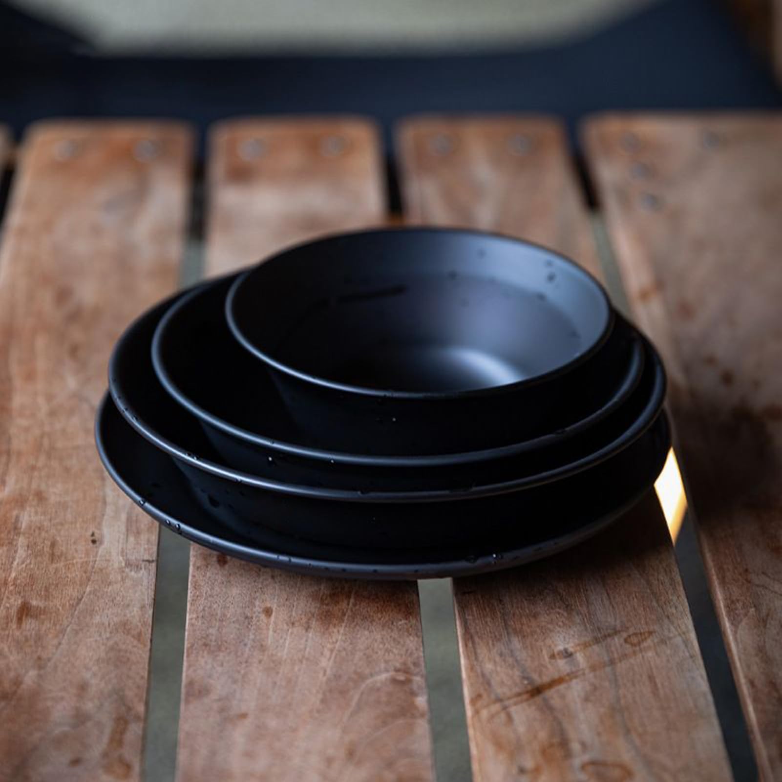 Camping Geschirr Set Rostfreies Edelstahl-Besteck Für Outdoor-Aktivitäten | Stapelbares Outdoor Besteck Mit Canvas Aufbewahrungstasche Für Picknick Wanderung Familien Und Paare